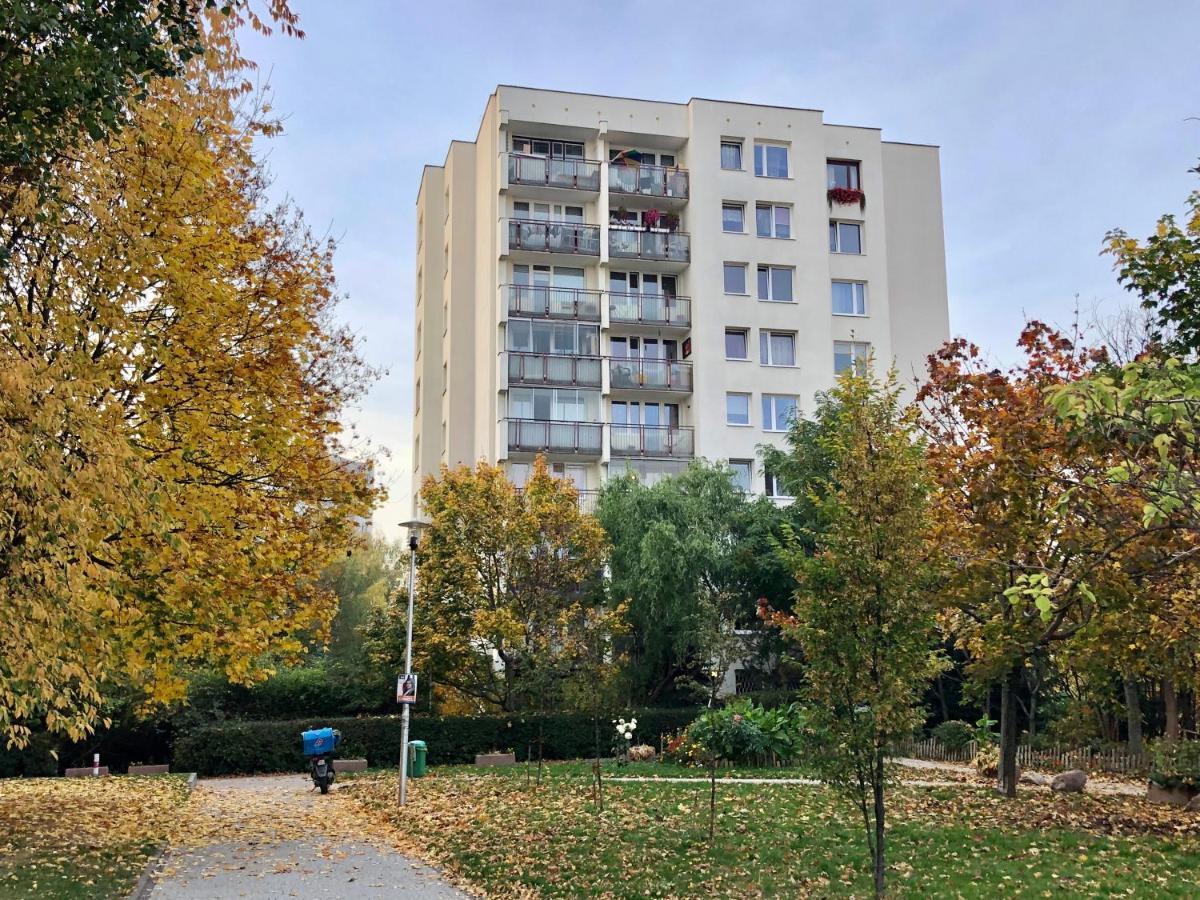Cristine Apartment Варшава Экстерьер фото